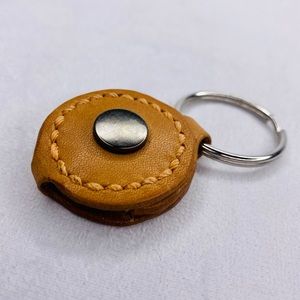 Handmade Leather Ring / Coin / Small Item Keeper with Snap Closure and K…